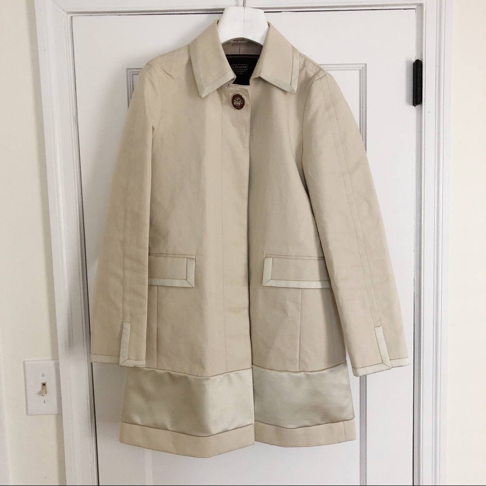 Coach Trenchcoat